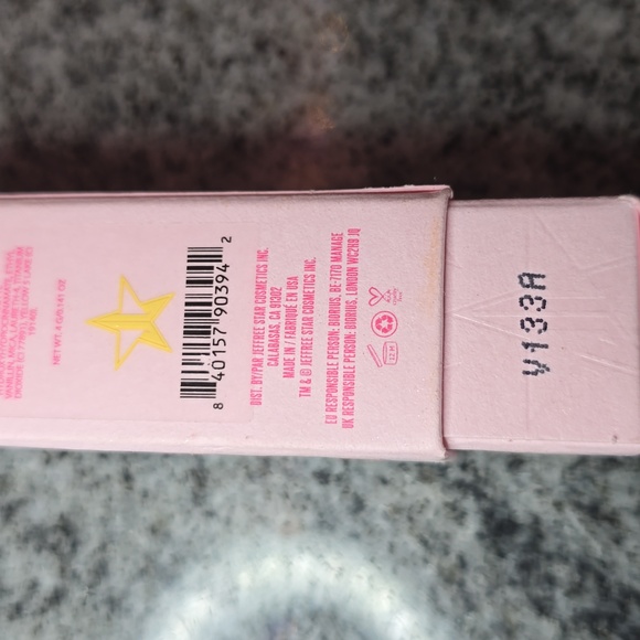 Jeffree Star Velvet Trap Lipstick Easter Sunday - Picture 2 of 2